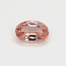 Load and play video in Gallery viewer, Peach Morganite -21.26cts/Oval