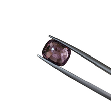 Load image into Gallery viewer, Purple Spinel Stone - 4.05 cts / cushion