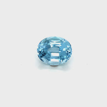 Load and play video in Gallery viewer, Aquamarine - 10.70cts/ Oval